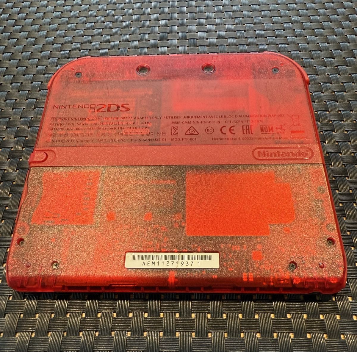 Nintendo Konsolen: Nintendo 2DS Pokemon Rote Edition mit OVP – Gebraucht aus Buchs SG von  3