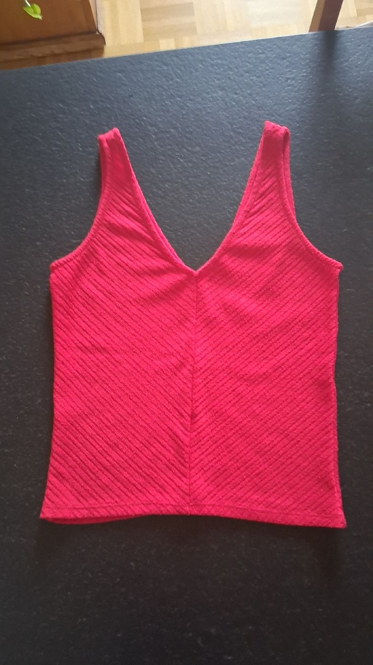 Mango Tops: Rotes Damen-Top Gr. XS/S – Gebraucht aus Möhlin von Chicco19
