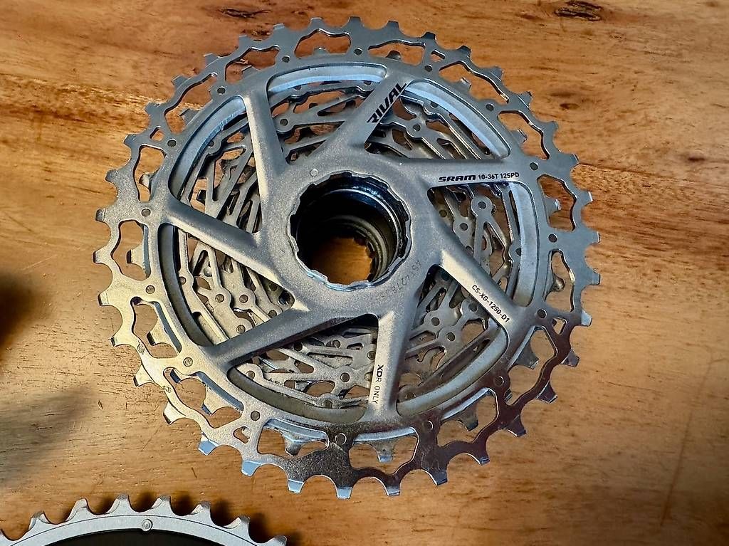 Sram Pièces détachées: SRAM Rival AXS 12 SPD, Neuwertig – Neuf (Voir description) à Rothenburg par darkv 3