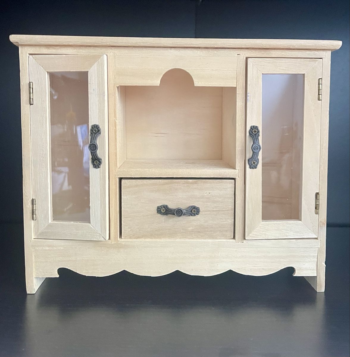 Tutte le decorazioni: Dekorativer Mini-Schrank aus Holz  – Nuovo (secondo la descrizione) da Steinhausen venduto da mag_skq7 2