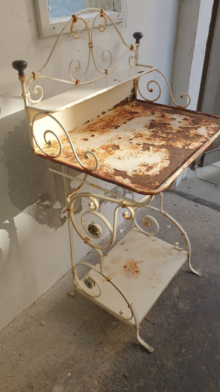 Comodini: Jugendstil Tischli Metall – Usato da Flawil venduto da Pinkmalibu 9