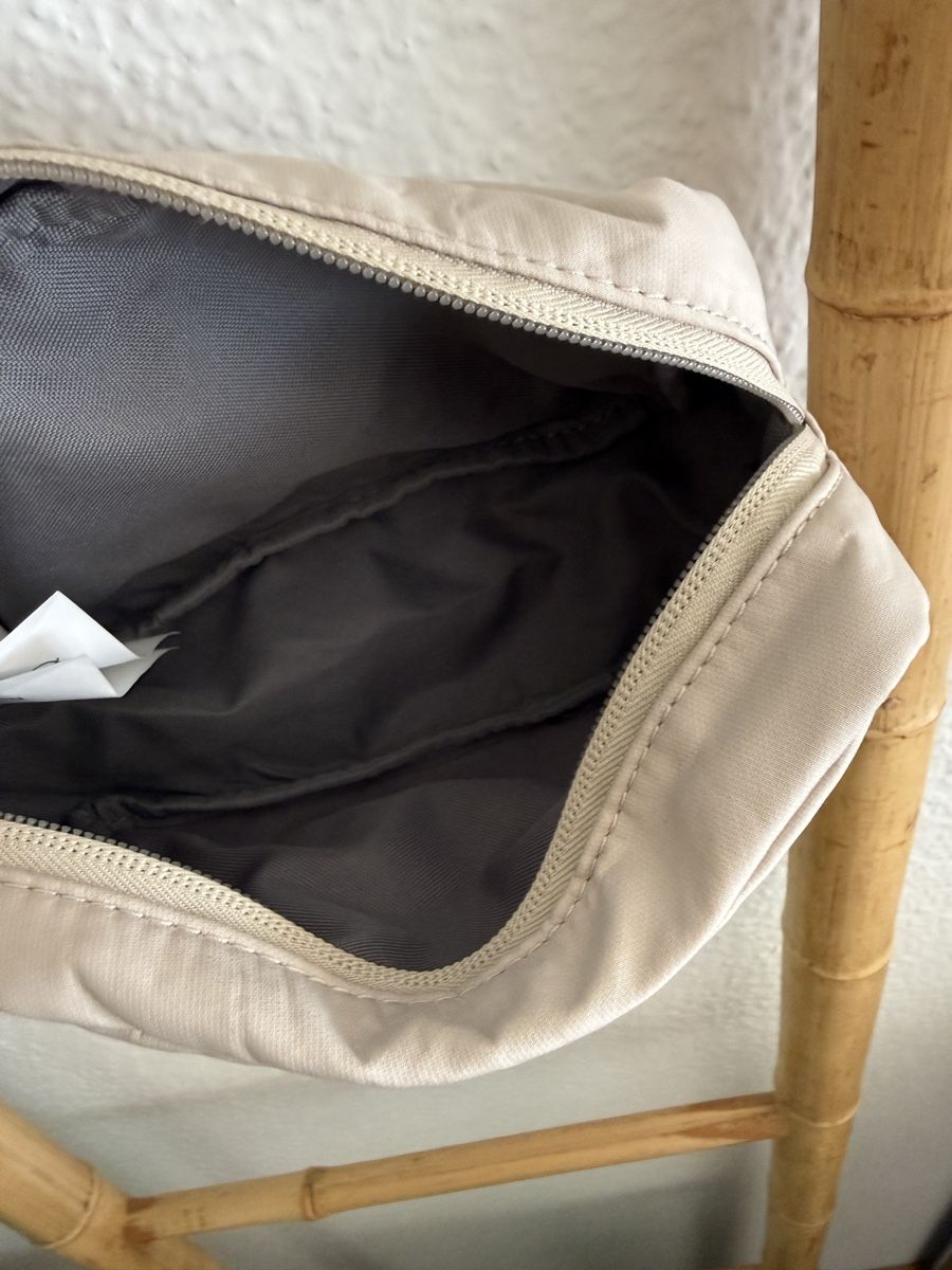 Kapten & Son Kosmetikkoffer: Necessaire Kapten & Son – Gebraucht aus Meilen von NHirs96 1