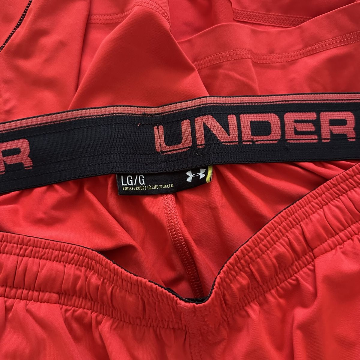 Under Armour Pantaloni: Under Armour Shorts – Usato da Thalwil venduto da baz_vbc9 2