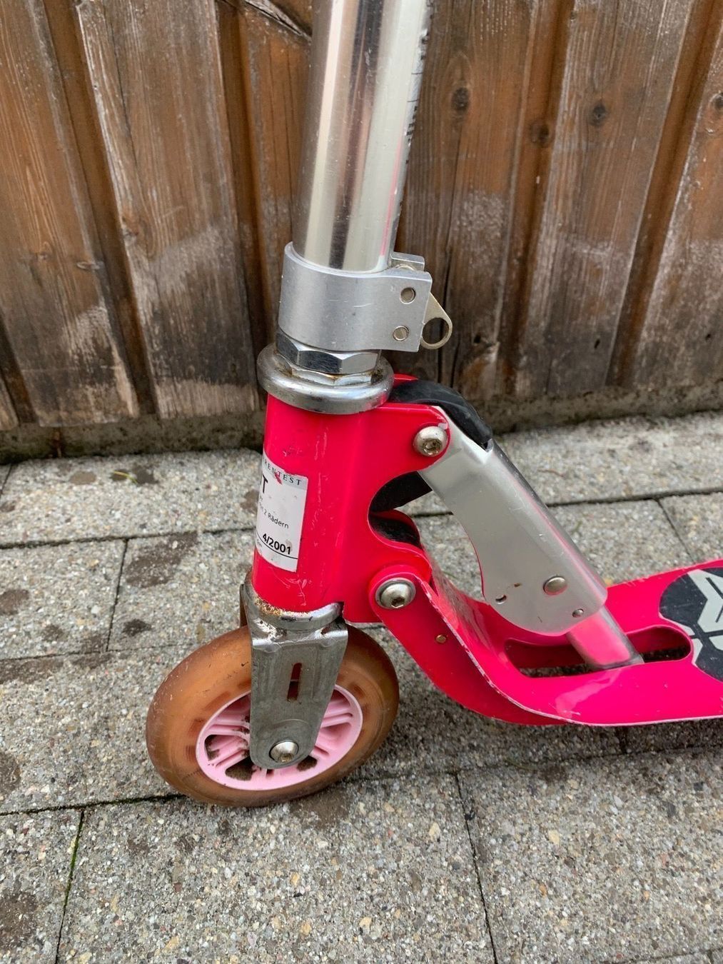 Veicoli per bambini: Scooter Pink – Usato da Wahlen b. Laufen venduto da Schneewytli 2