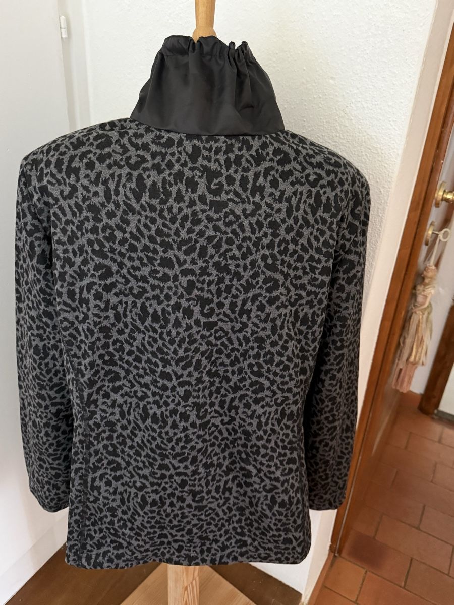 Jacken: Blazer - Jacke – Gebraucht aus Obfelden von Plastofina 2