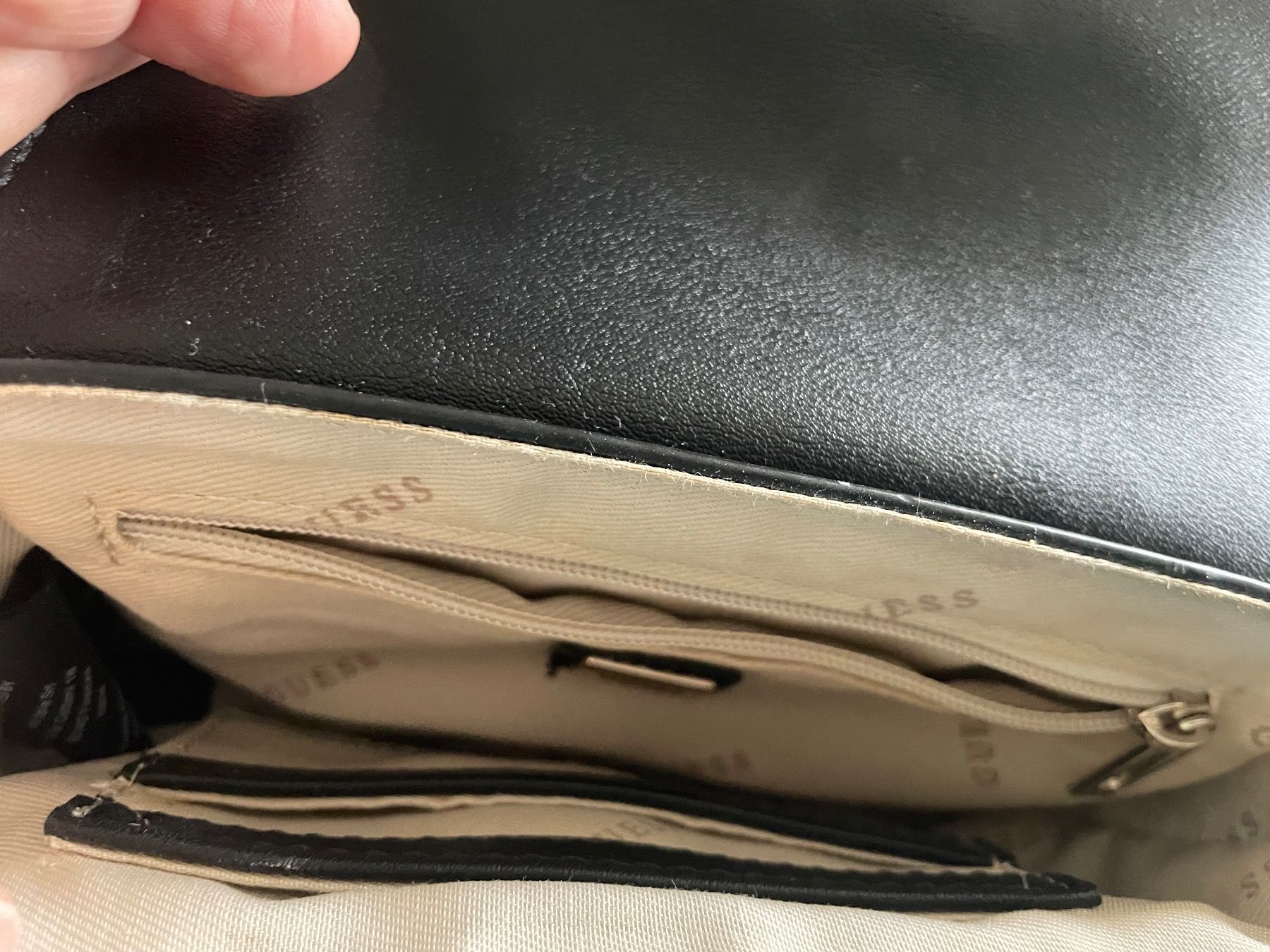 Guess Borse da donna: Sehr schöne Bauchtasche von GUESS – Nuovo (secondo la descrizione) da Neuwilen venduto da bobbel01 3