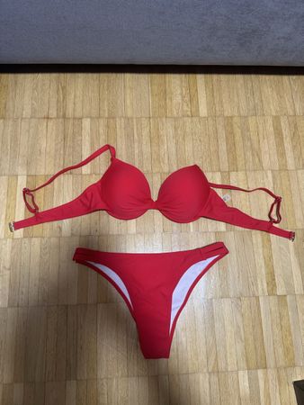 Schöner Roter Bikini 2-teilig – Gr. L (klein geschnitten)