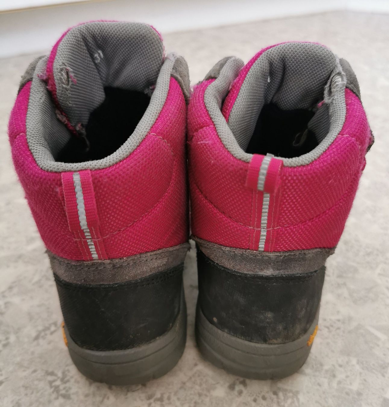 Elefanten Schuhe für Mädchen: Elefanten Stiefel Gr. 31 / Breite Mittel – Gebraucht aus Seuzach von Tureda 7