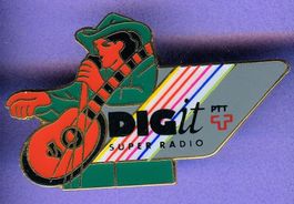 PTT   DIGit  SUPER RADIO