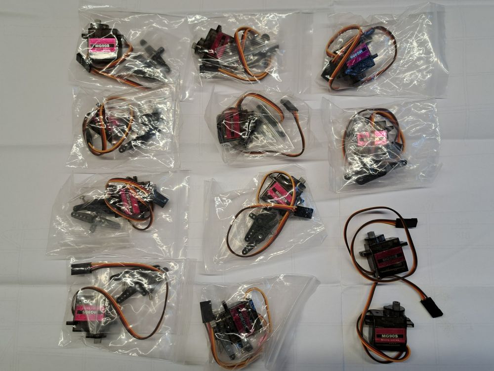 Micro Servos 1