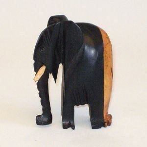 Skulpturen & Statuen: Elephant en ébène – Neu und originalverpackt aus Marsens von fakia