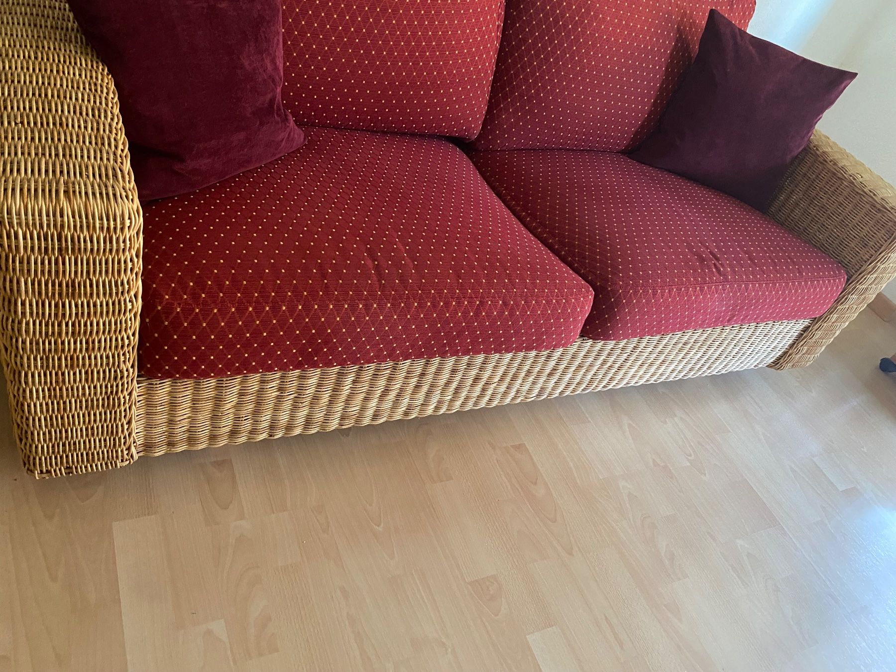 Sofas: Rattan Sofa – Gebraucht aus Altikon von Turboprompt