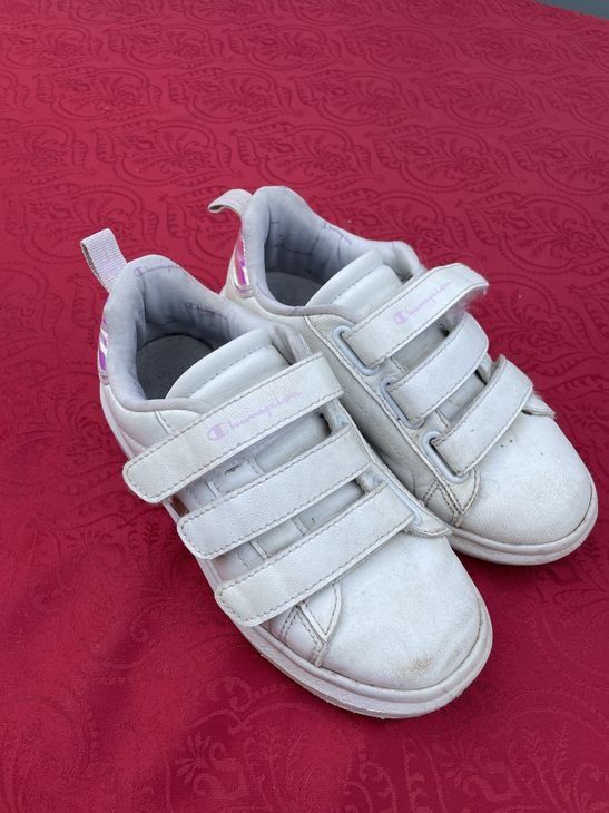 Champion Scarpe per ragazze: Mädchen Champion 32 – Usato da Bergdietikon venduto da antovale 1