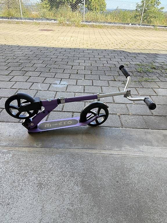 Micro Kickboard: Micro Mobility Kickboard Micro Cruiser Purple ab 6 Jahren – Usato da Bichwil venduto da salagor 1