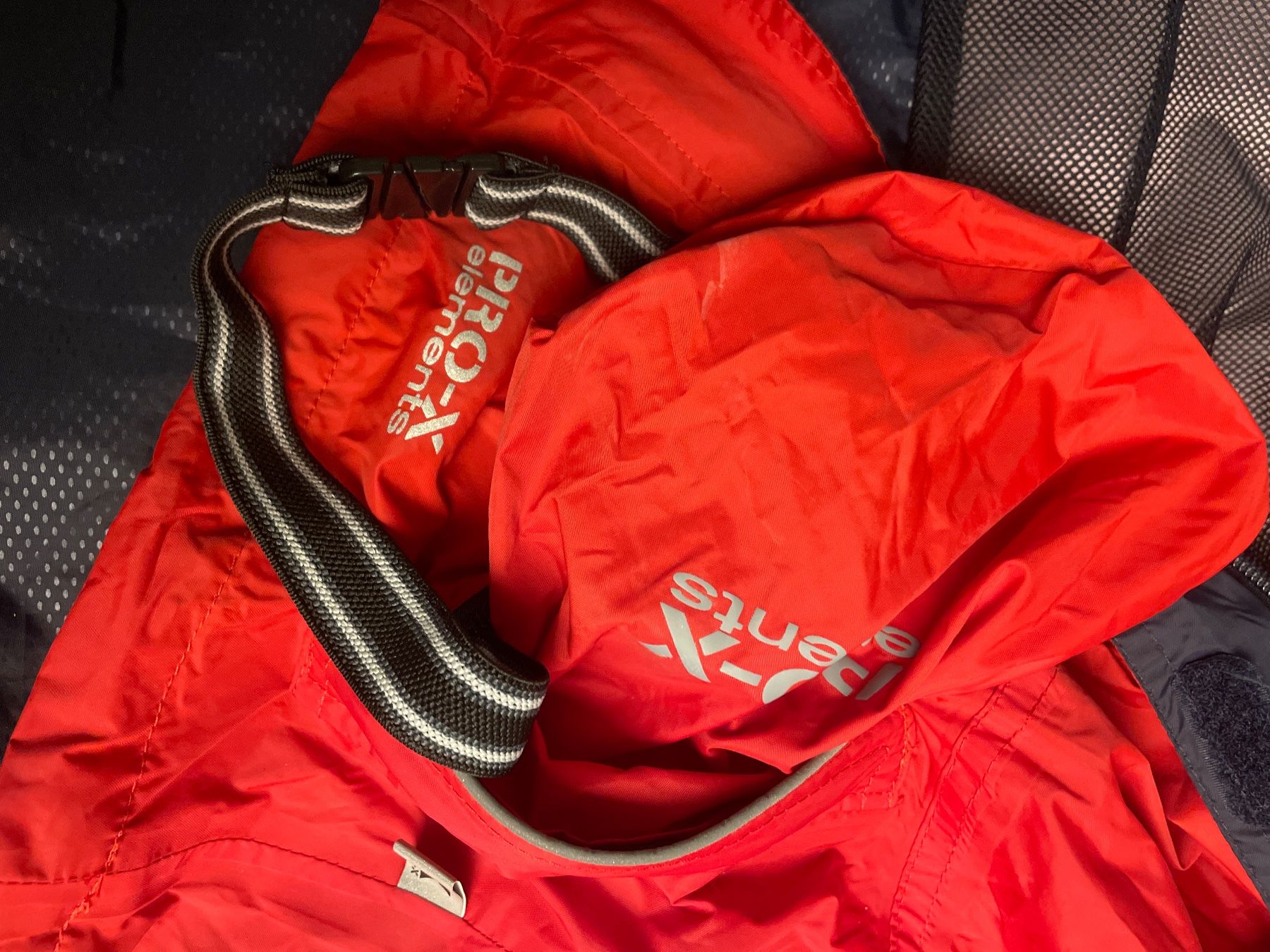 Vestes & Manteaux: Pro-X elements X5000 packable Regenjacke Gr.116 – D'occasion à Obergerlafingen par cabo4 4