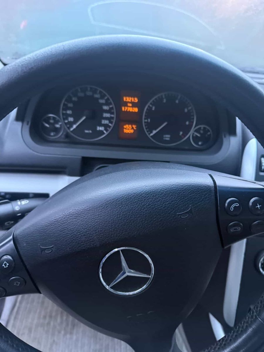 Mercedes-Benz Automobili: Mercedes A170 – Difettoso da Wangen an der Aare venduto da tem_z2wh 3