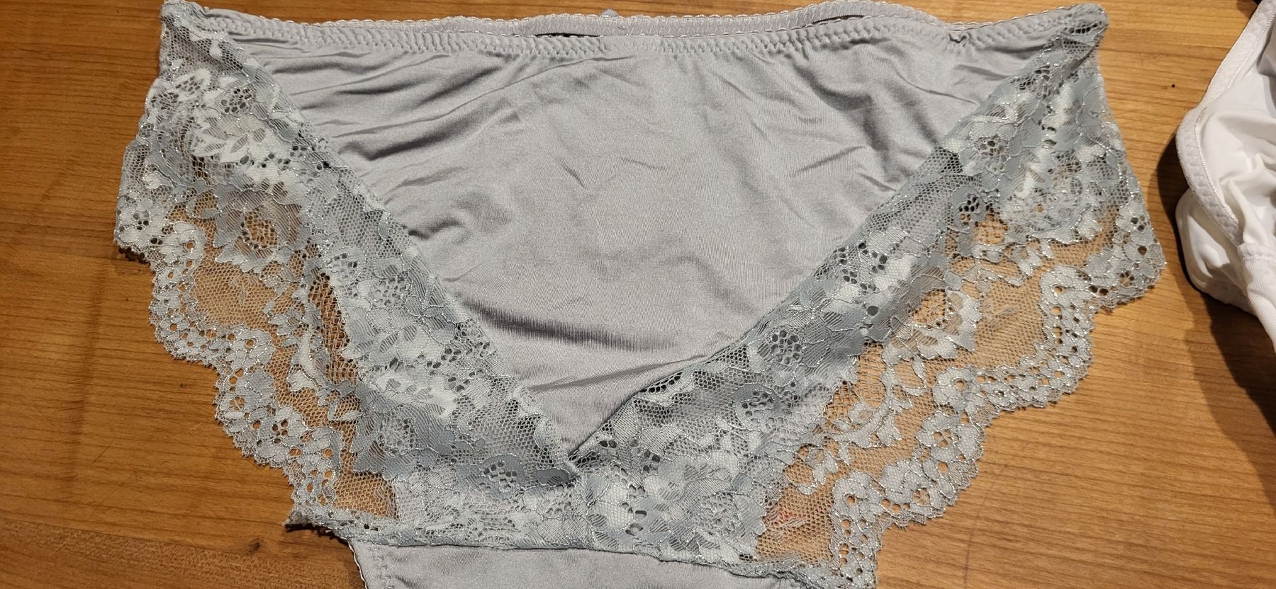 Sonstige Unterwäsche: Bh gr. 95 D mit Slip 2 x XL Set – Neu (gemäss Beschreibung) aus Schweizersholz von fuchs06 3
