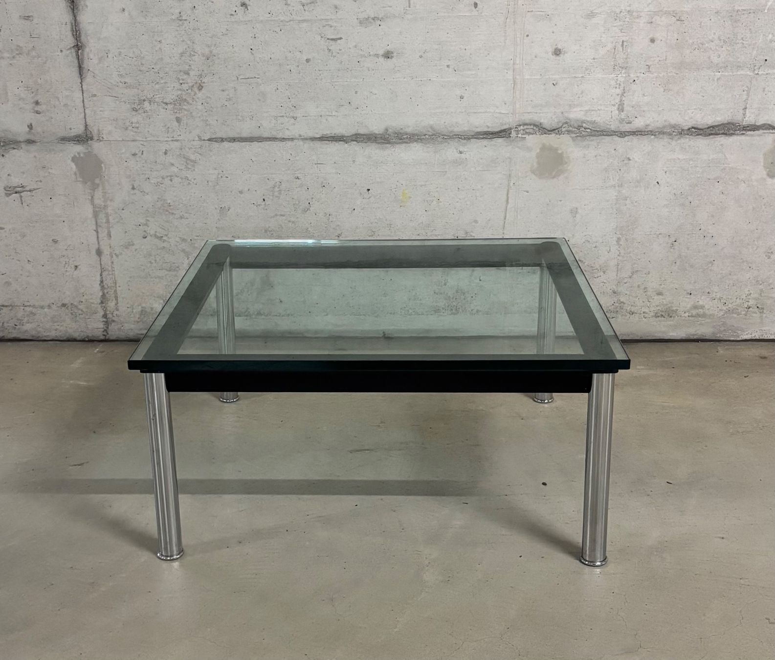 Cassina Tische: couchtisch lc10-p . le corbusier . cassina – Gebraucht aus Basel von Rmo4000 2