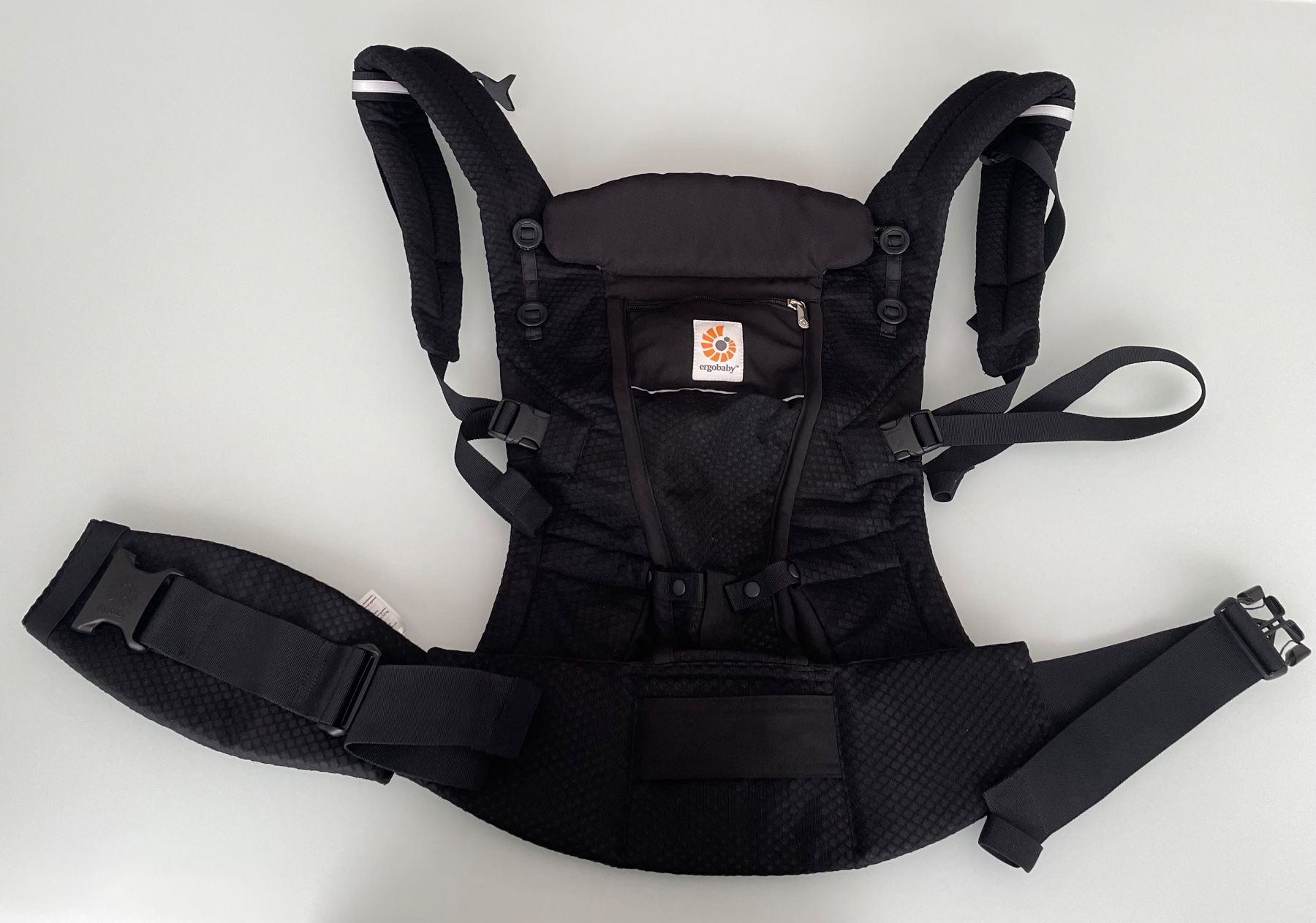 Ergo Baby Marsupi portabebè: Neuwertige Tragehilfe Ergobaby Adapt Soft Flex Mesh – Nuovo (secondo la descrizione) da Lohn-Ammannsegg venduto da LaCoLiNe