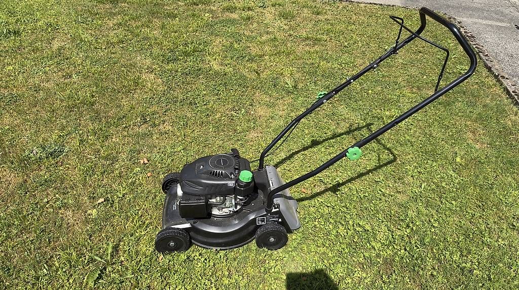Rasenmäher: Bavaria BPM 40 P Benzin-Rasenmäher – Gebraucht aus Brunnen von sea_c7bm 3
