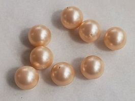 8 Stk. Muschelkern Perlen. Lachsfarbe