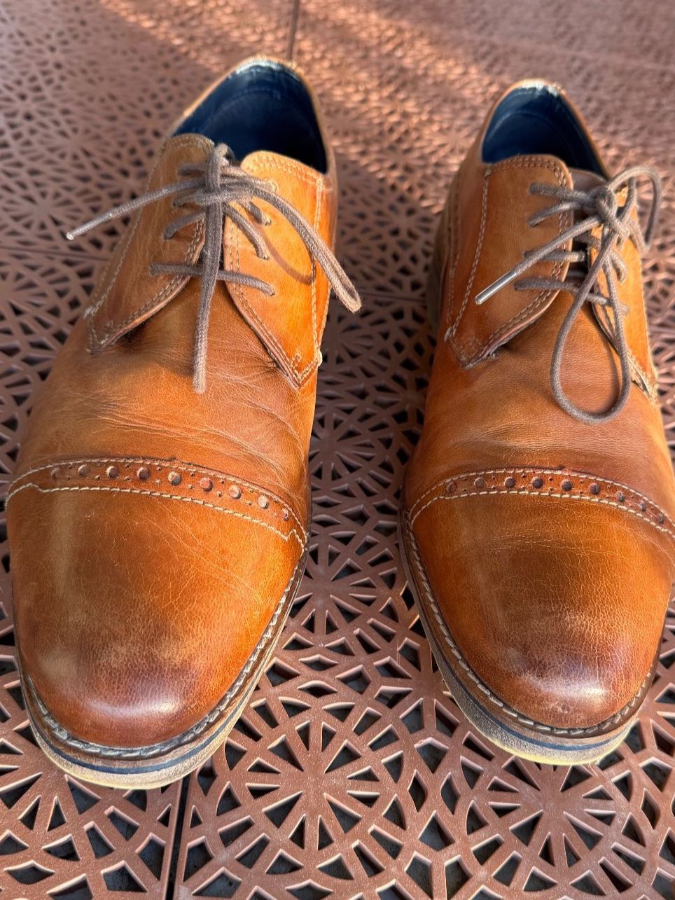 Bugatti Scarpe da uomo: Bugatti Business Lederschuhe Farbe Cognac Grösse 42 – Usato da Zürich venduto da Amaretto_zh 1