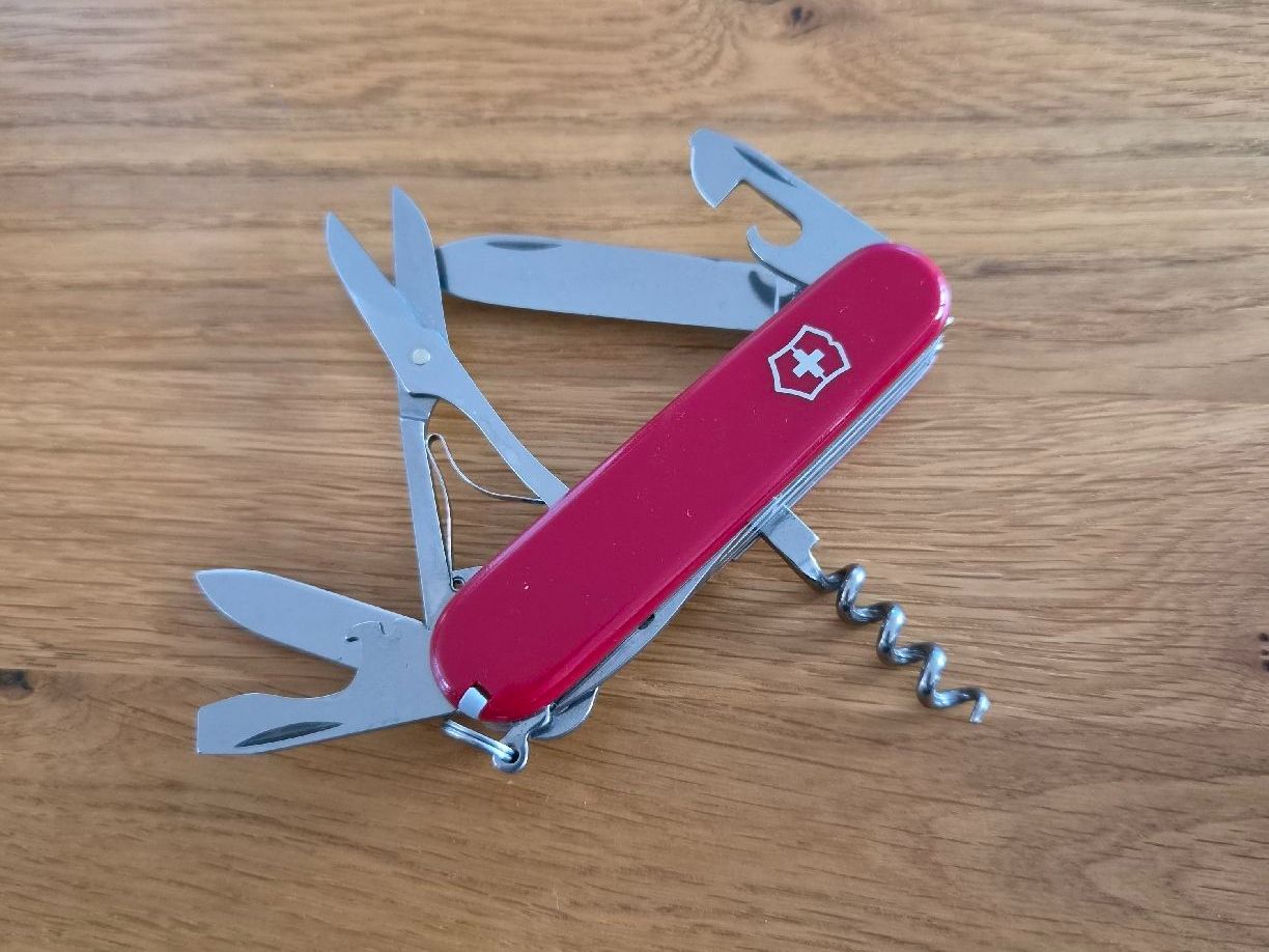 Victorinox Couteaux de poche: Victorinox Taschenmesser – D'occasion à Bern par Respirit