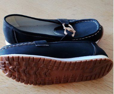Damenschuhe: Mocassin en Daim noir pointure 40 – Neu (gemäss Beschreibung) aus Crans VS von est_8mbd 2