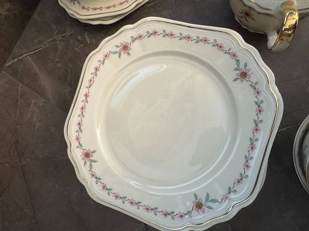 Set di piatti: Porcellane Elfenbein  – Usato da Dino venduto da Giorgia.vllm 1