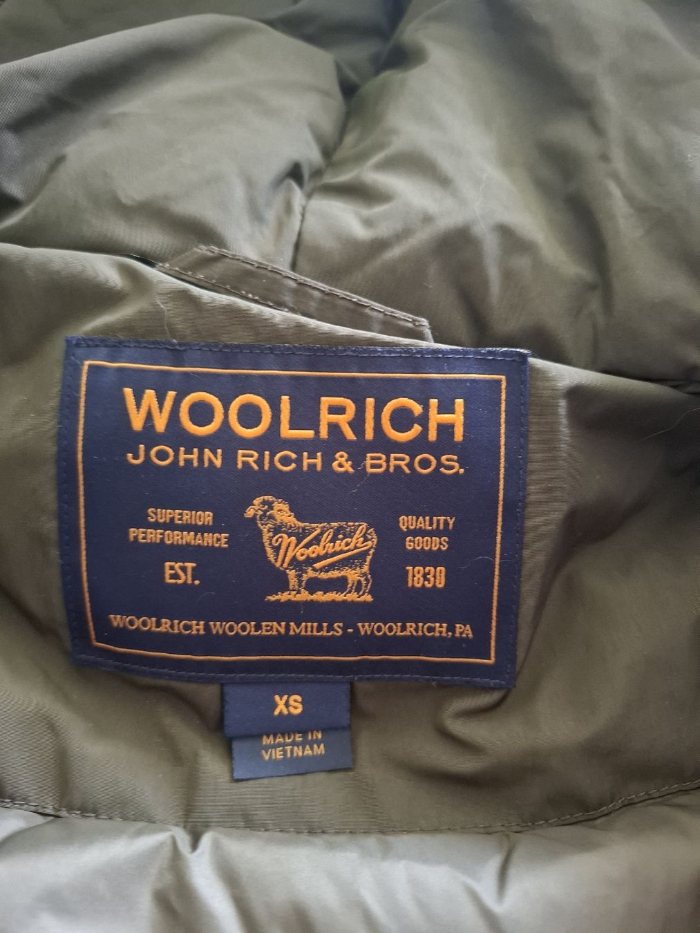 Woolrich Giacche: Woolrich Jacke (echtes Fell) – Usato da Wolfhausen venduto da Lanybo 5