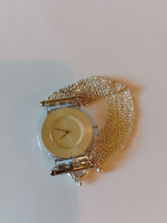 Swatch Orologi: Swatch Damen Uhr  – Usato da murten venduto da Bmw850850.
