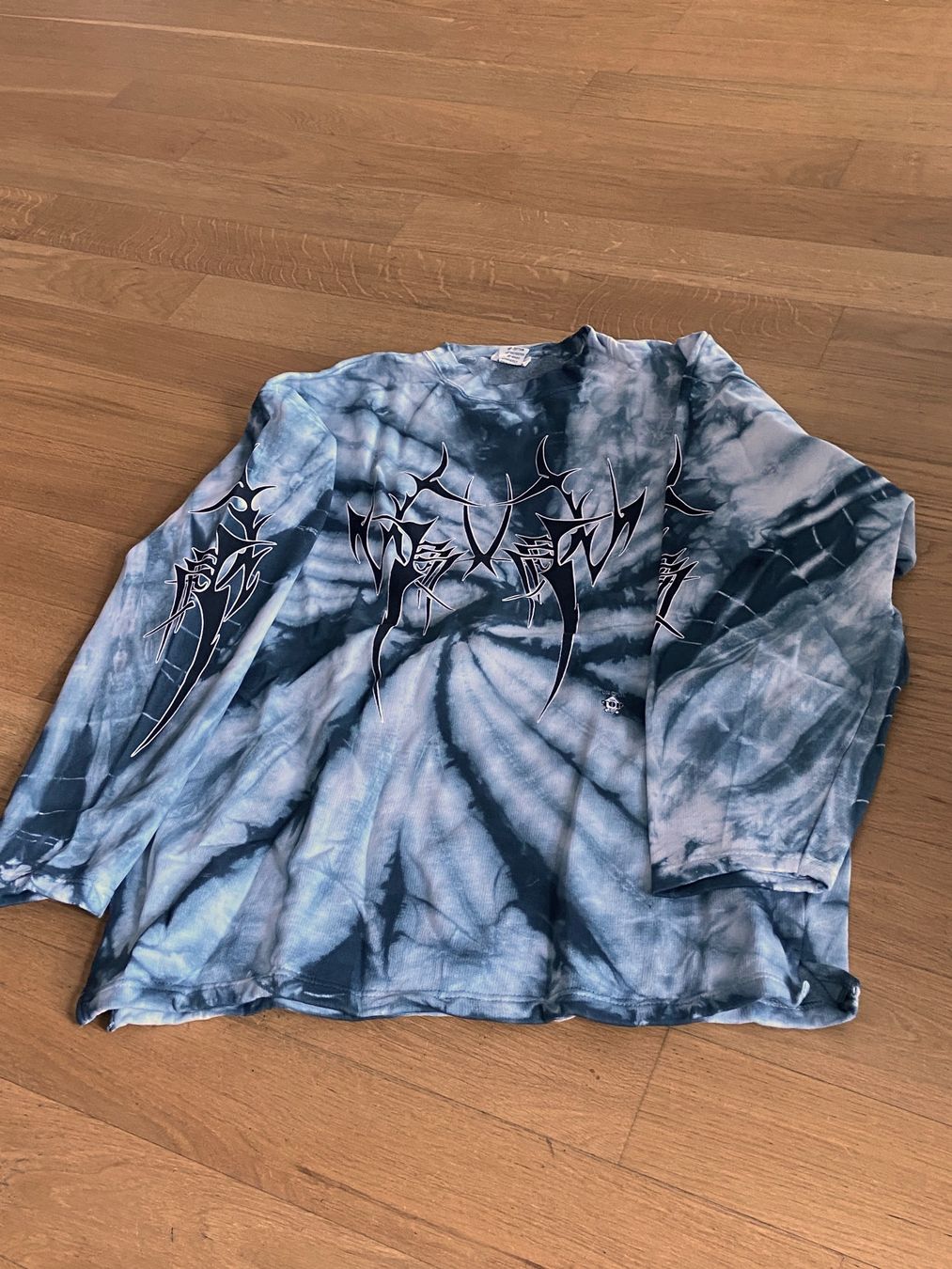 Pullover & Sweatshirts: Tribal Pulli Unikat Grösse XL – Neu (gemäss Beschreibung) aus Oensingen von Starlight1980