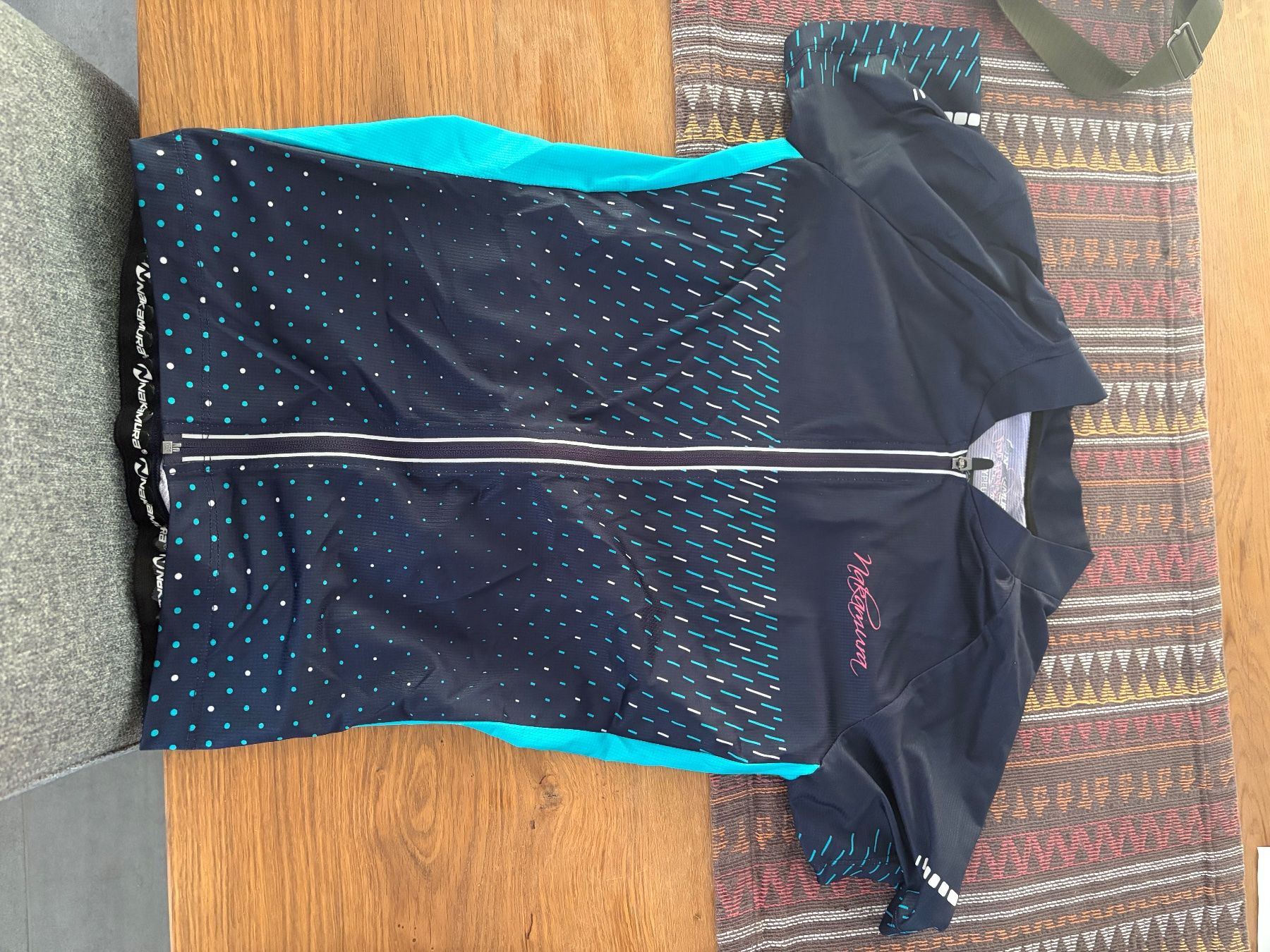 T-shirt: Velo T-Shirt – Nuovo e nell'imballaggio originale da Appenzell venduto da Sarahlwehrli 2