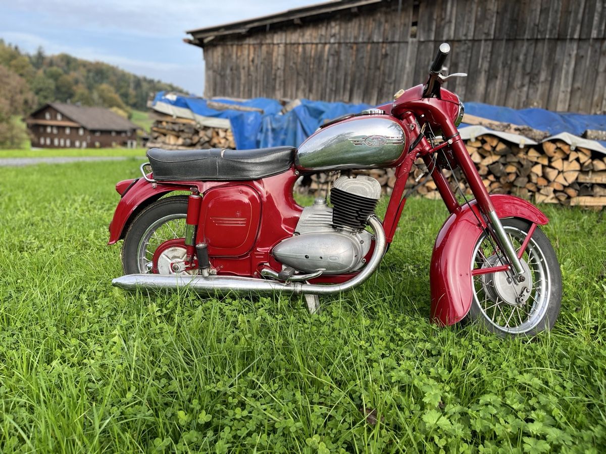 Jawa Strada: Jawa 559 250ccm – Difettoso da Ballwil venduto da snap-master 3