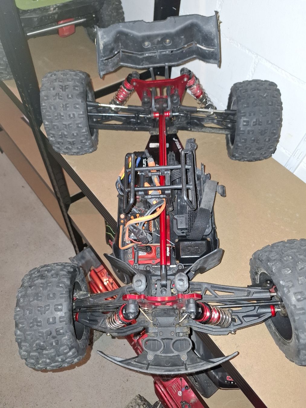Arrma Modellismo RC: arrma kraton exb 6s – Usato da Schönenberg ZH venduto da Loecross1 2