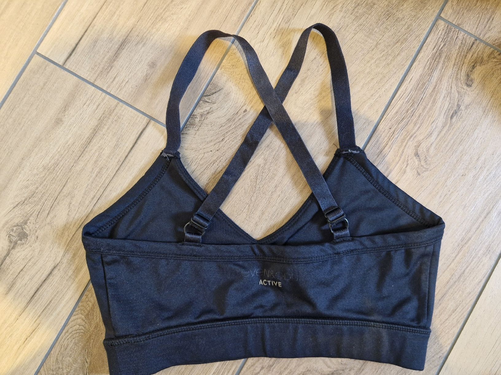 Altra biancheria intima: Sportbh – Usato da Muotathal venduto da Sereina-muheim 1