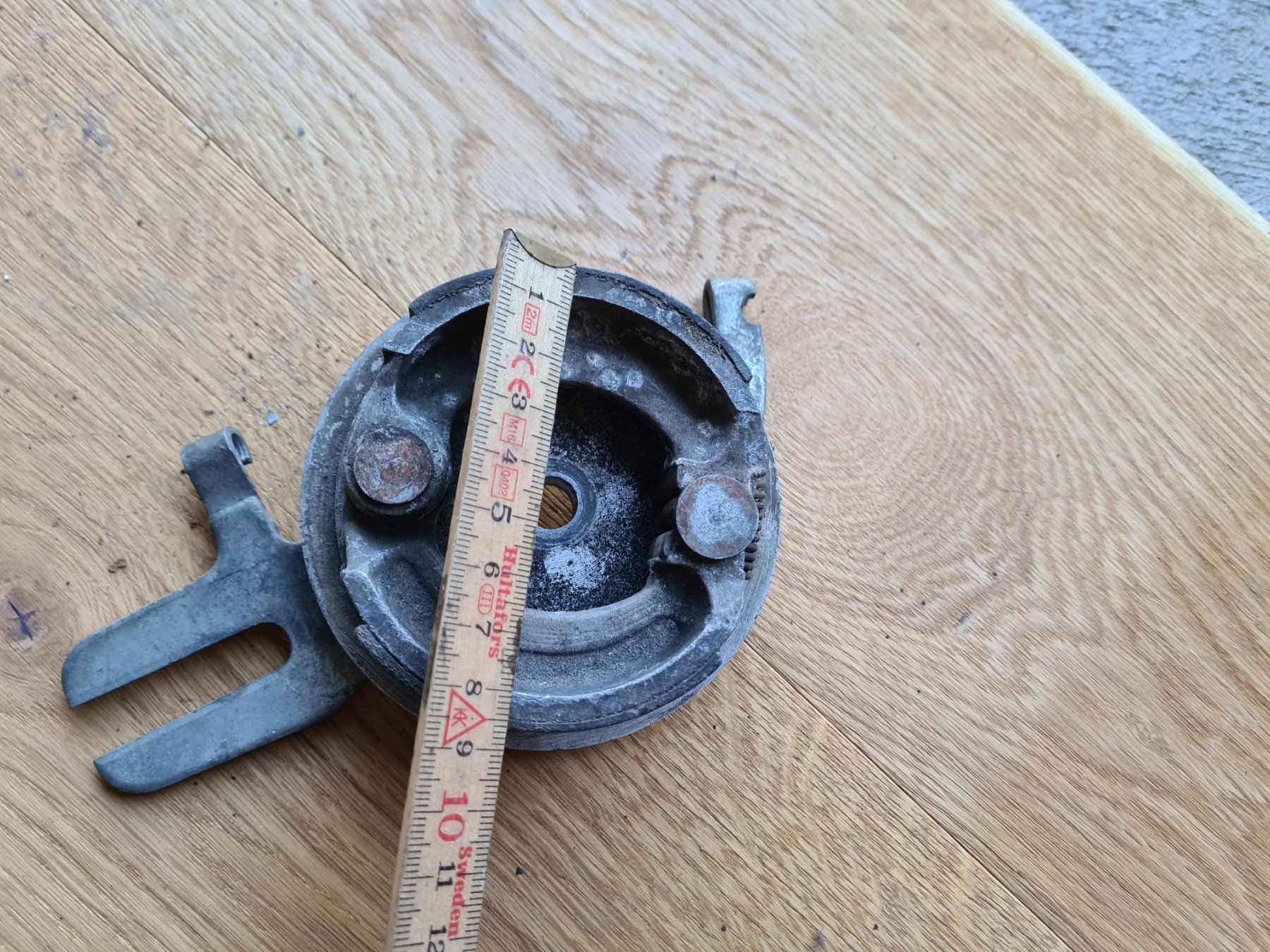 Puch Ciclomotori: Bremsanker Vorne ATOM – Usato da frümsen venduto da Sailem 2