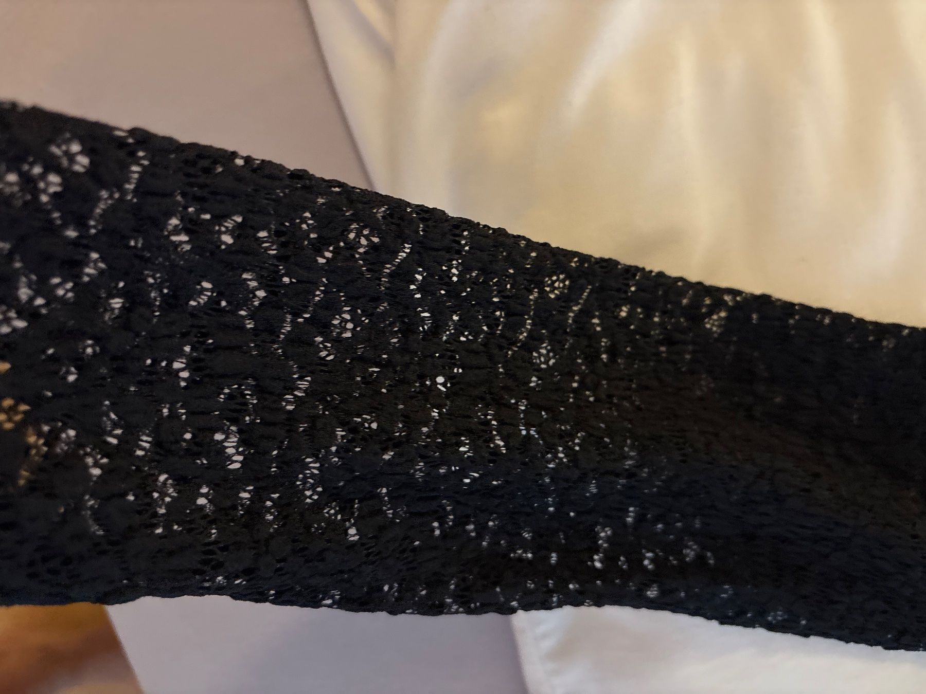 Tops: Schwarzes Langarm Spitzentop – D'occasion à Rheinfelden par deborahbtl 1