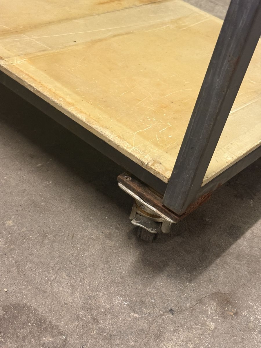 Valigie & Borse: Rollwagen Materialwagen Werkstattwagen Trolley – Usato da Richterswil venduto da MP_performance 2