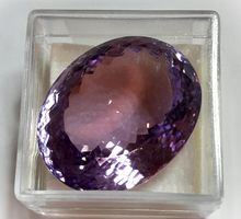 Améthyste ovale 47.43 ct - Valeur 664.- Fr