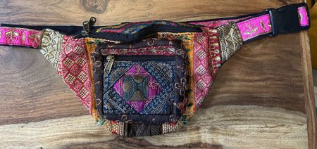 Bauchtasche bunt bestickt verstellbar NEU