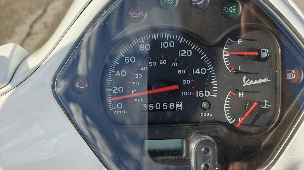 Scooter: Vespa 300 – Usato da Hinteregg venduto da sbe_qzw8