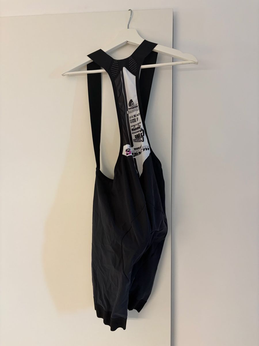 Assos Hosen: Cuissard vélo Assos XL noir – Gebraucht aus Yens von jelpet84 1