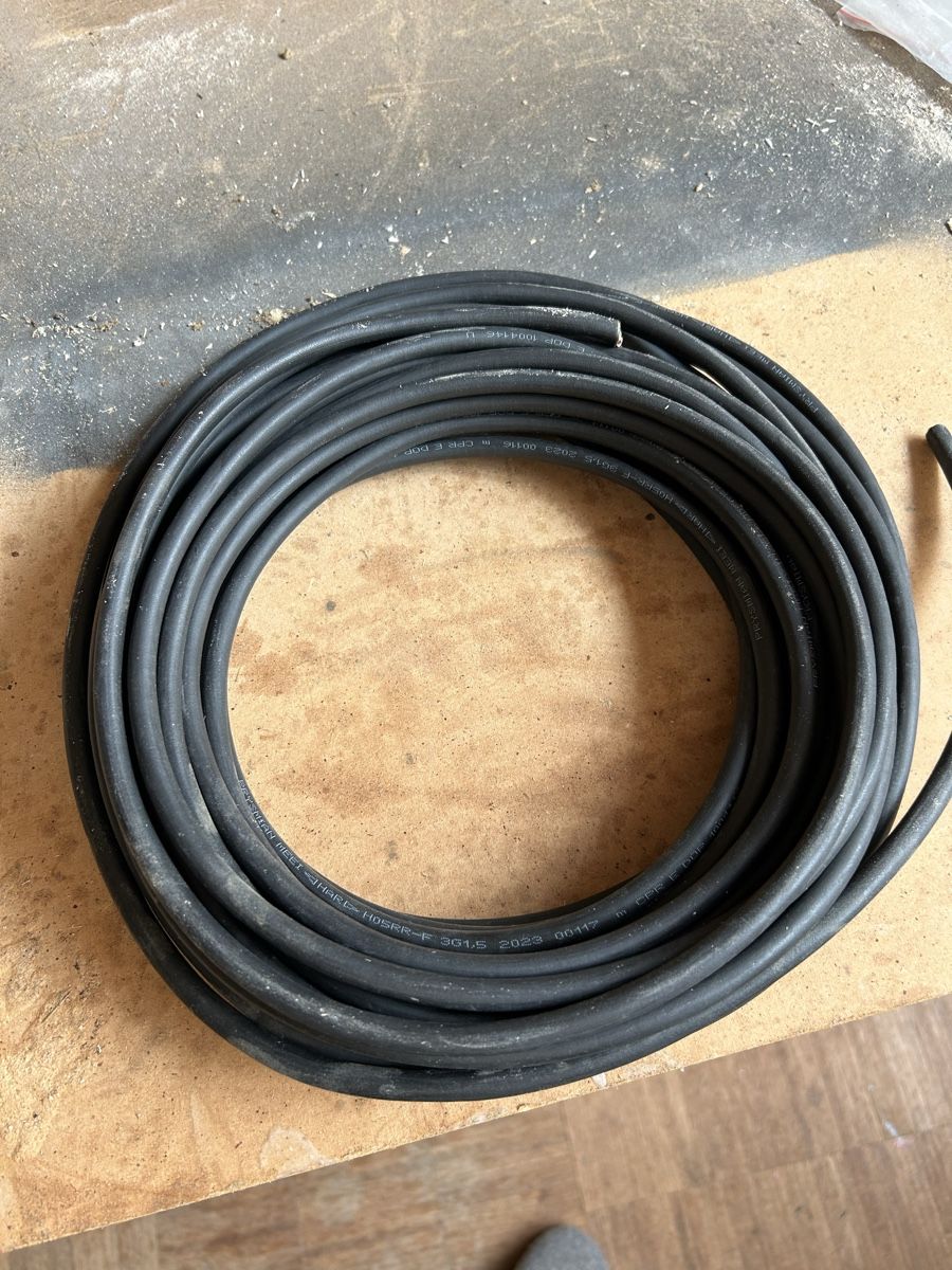 Cavi: Ca 20m Gummi kabel 3x1.5mm – Nuovo (secondo la descrizione) da Oberstammheim venduto da Dbsound24