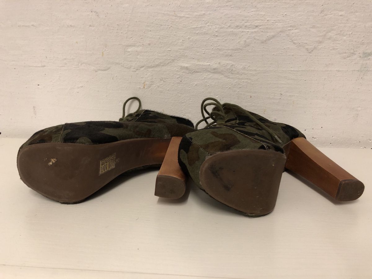 Scarpe da donna: Jeffrey Campbell 36 – Nuovo (secondo la descrizione) da Root venduto da NaBr76 5