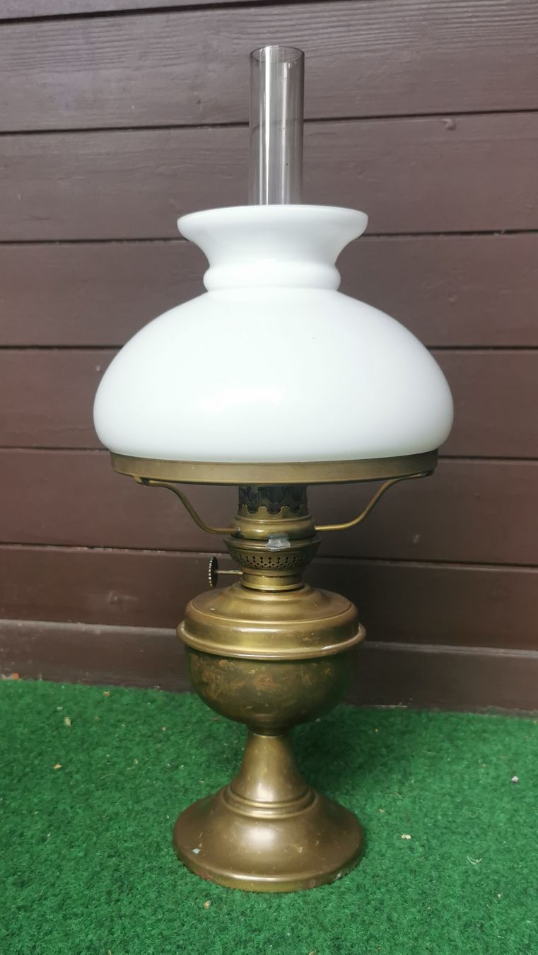 Lampade: Alte Petrollampe – Usato da Wettingen venduto da Biitel