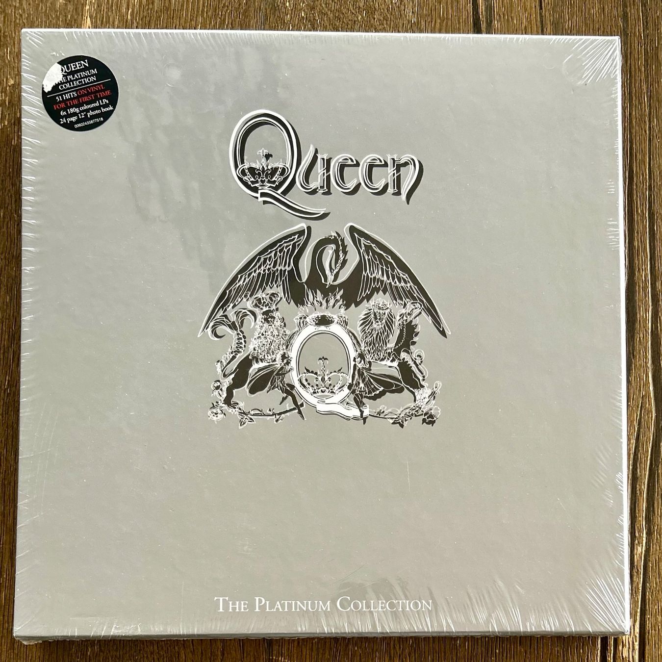 Dischi in vinile: QUEEN Platinum Collection (Ltd Coloured Package!) 6 x VINYL – Nuovo e nell'imballaggio originale da Basel venduto da forevermusic