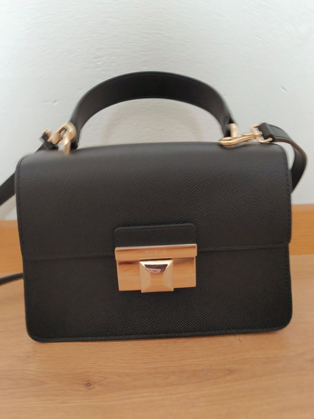 Furla Sacs femmes: Furla Tasche Original Neu – Neuf avec emballage d'origine à Buchs AG par Tracy.diep88