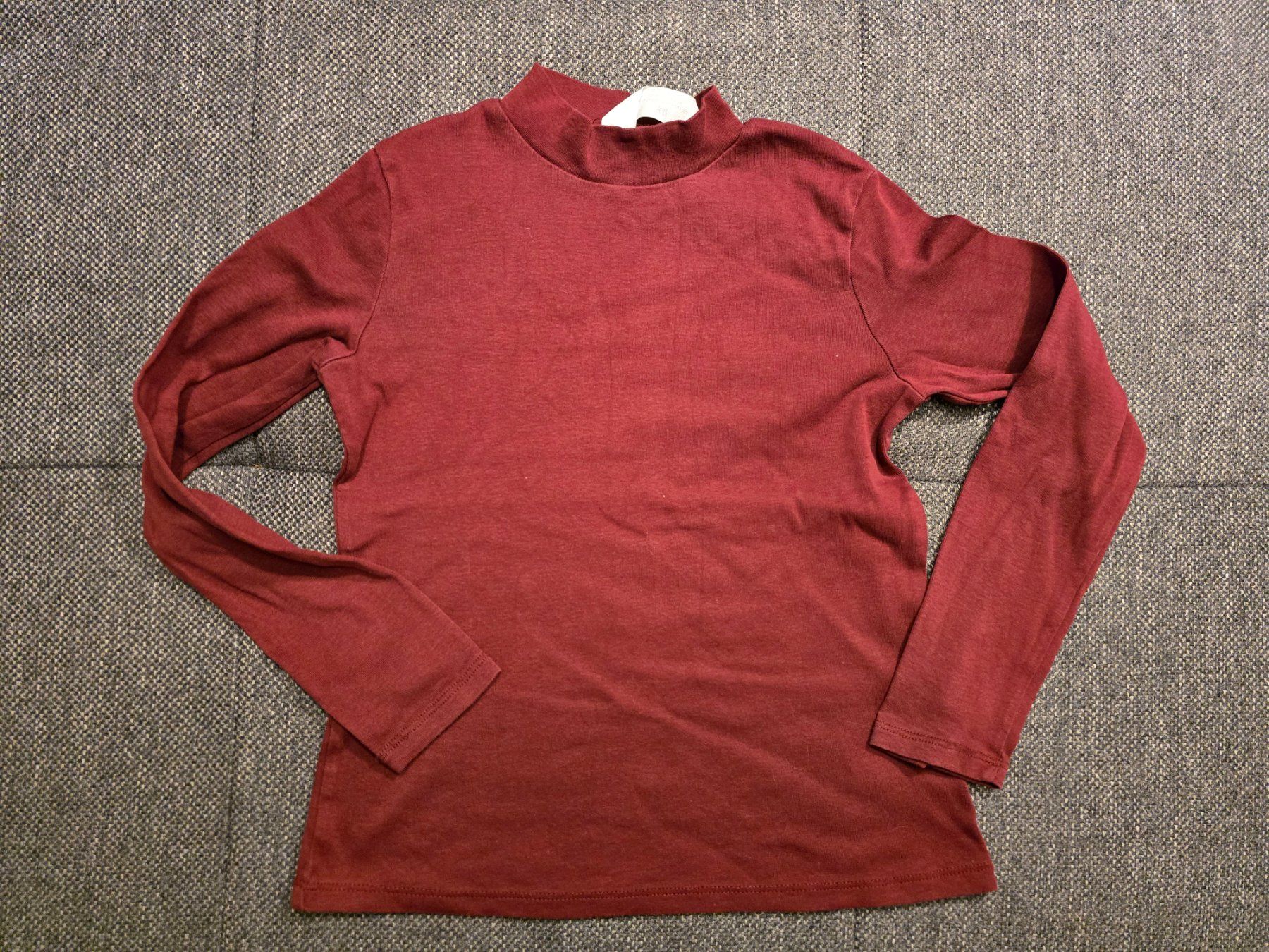 Maglioni & Felpe: Pullover Gr. 134 / 140 – Usato da Büttikon AG venduto da Amineah