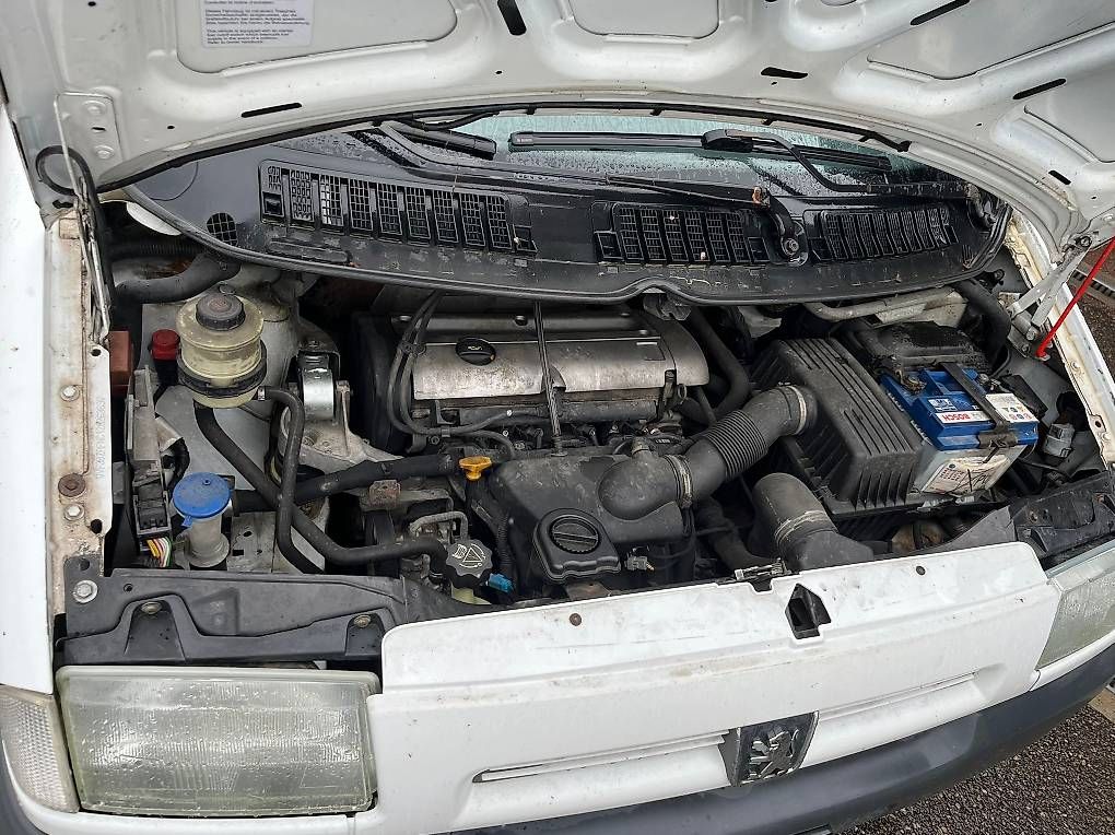 Veicoli commerciali: Peugeot expert 2.0 I 16V – Usato da Bressaucourt venduto da traengineering 3